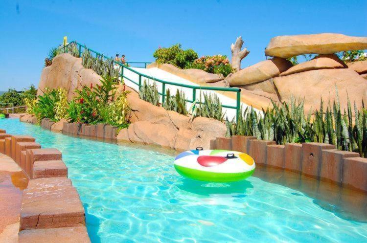 Piazza Diroma Acqua Apart otel Caldas Novas Dış mekan fotoğraf